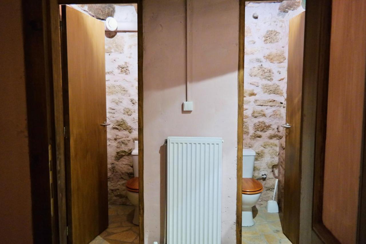 Elisson Hostel Крионерион Экстерьер фото