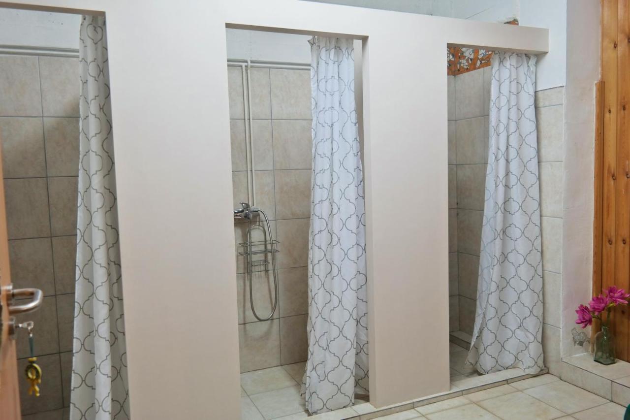 Elisson Hostel Крионерион Экстерьер фото